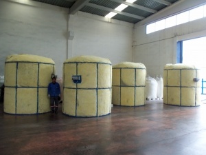 RD-10000-Cam-Yünü-5-300x225 Isolated and Heated Tanks